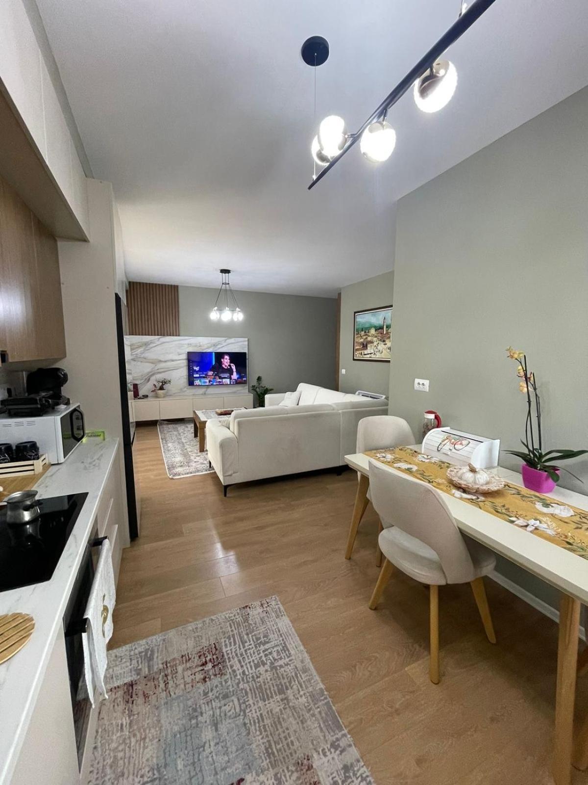 Garden Building Luxury Apartment Тирана Экстерьер фото