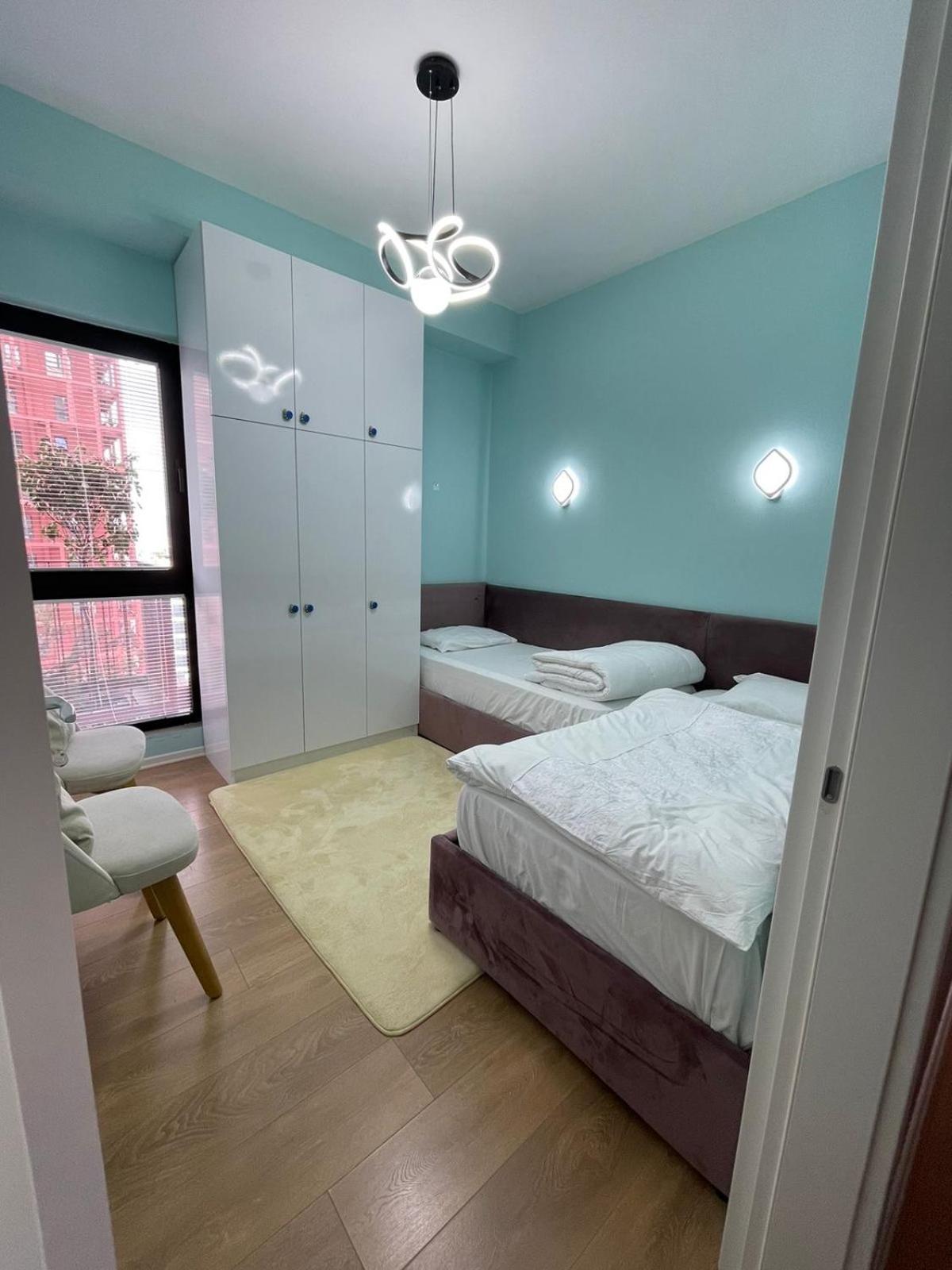 Garden Building Luxury Apartment Тирана Экстерьер фото
