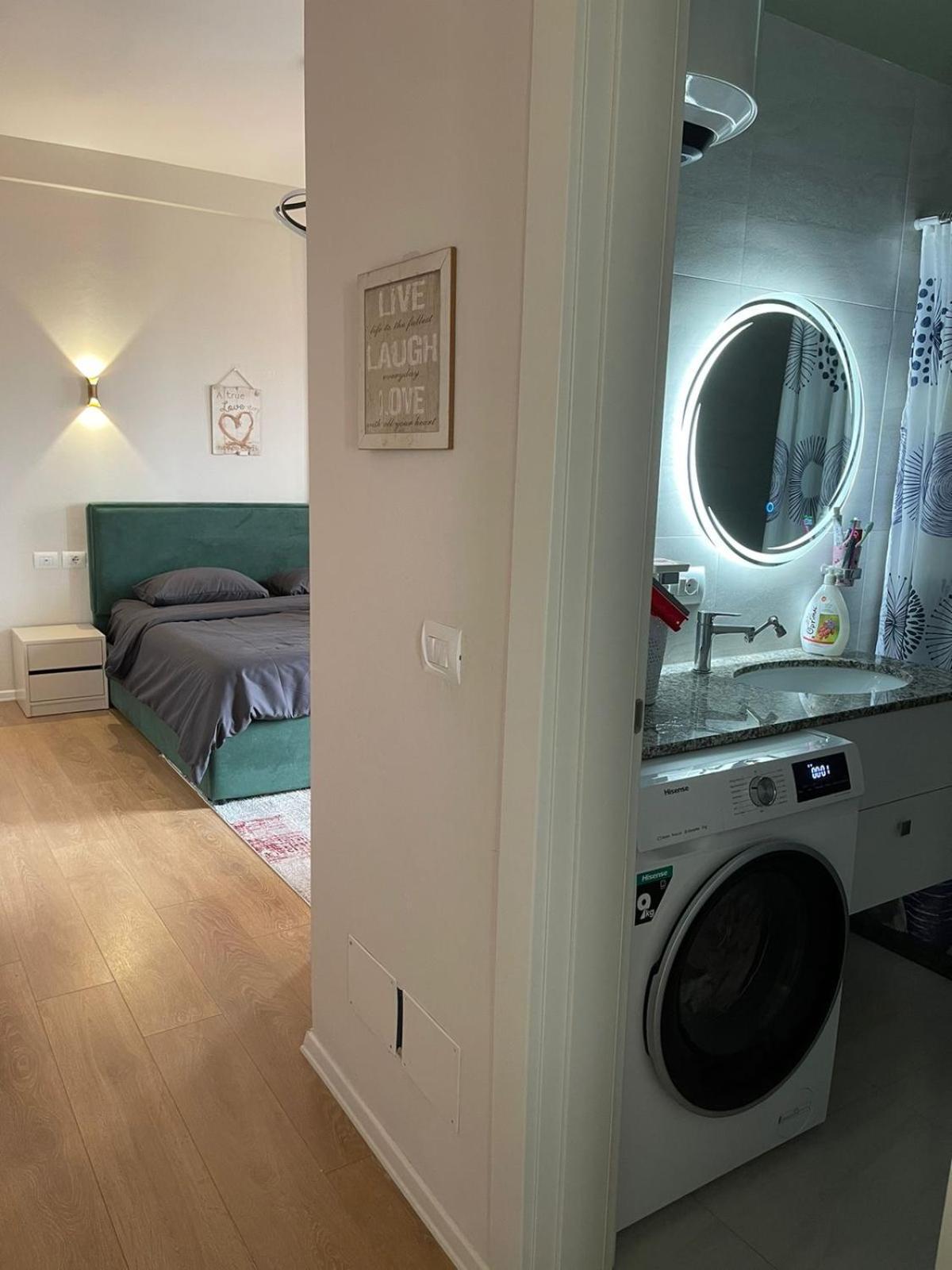 Garden Building Luxury Apartment Тирана Экстерьер фото