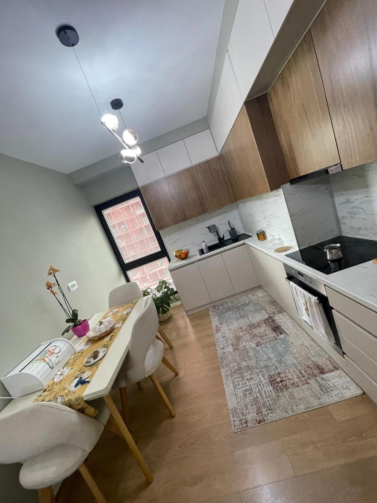 Garden Building Luxury Apartment Тирана Экстерьер фото