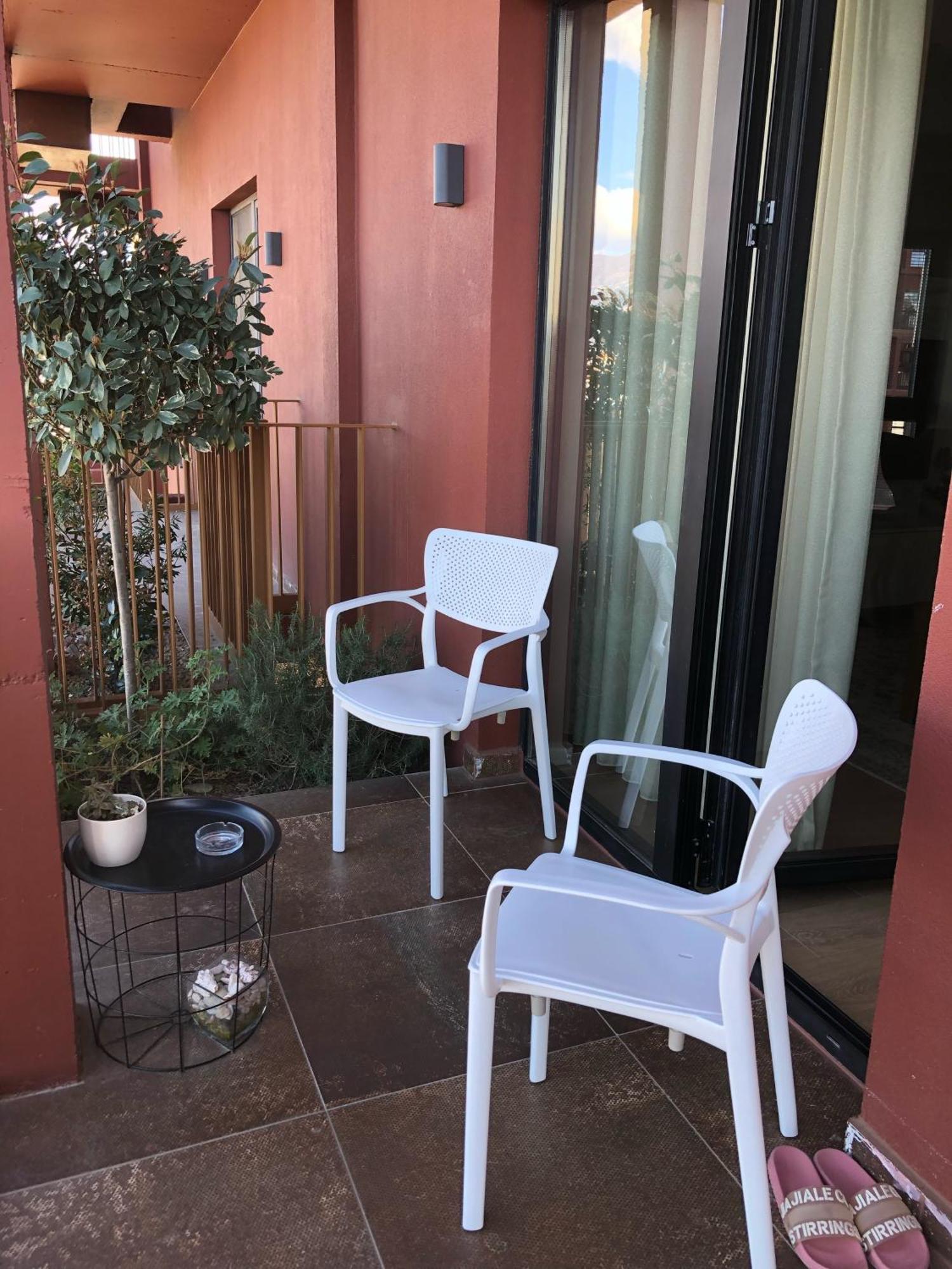 Garden Building Luxury Apartment Тирана Экстерьер фото